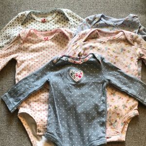 Set of 5 long sleeve onesie